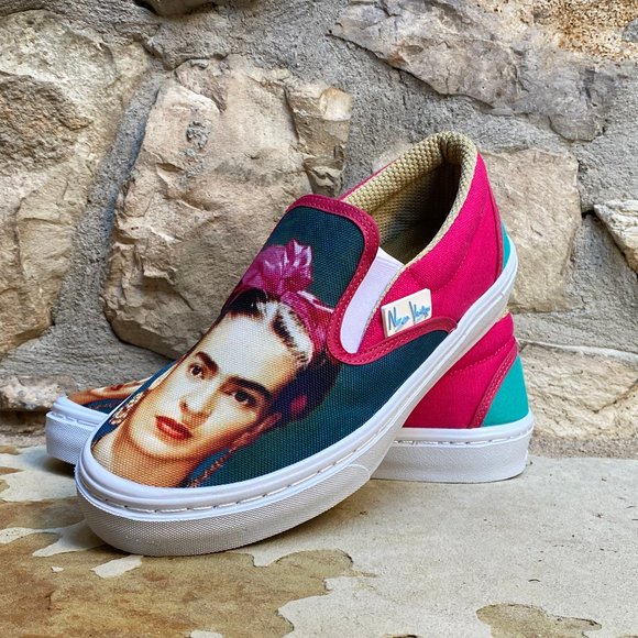 CANVAS PRINTED SLIP ON SNEAKERS FRIDA KAHLO - Picture 2 of 6
